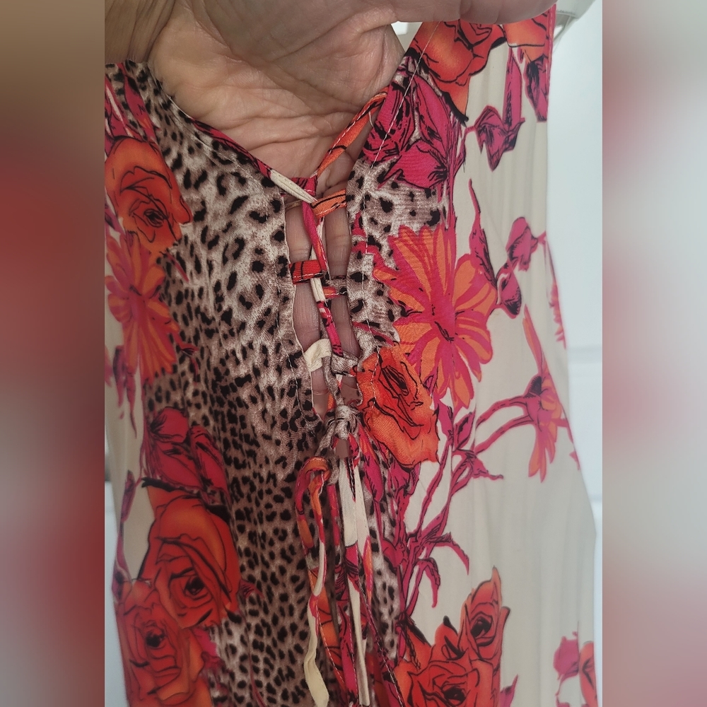 Dress - Picture 3 of 6